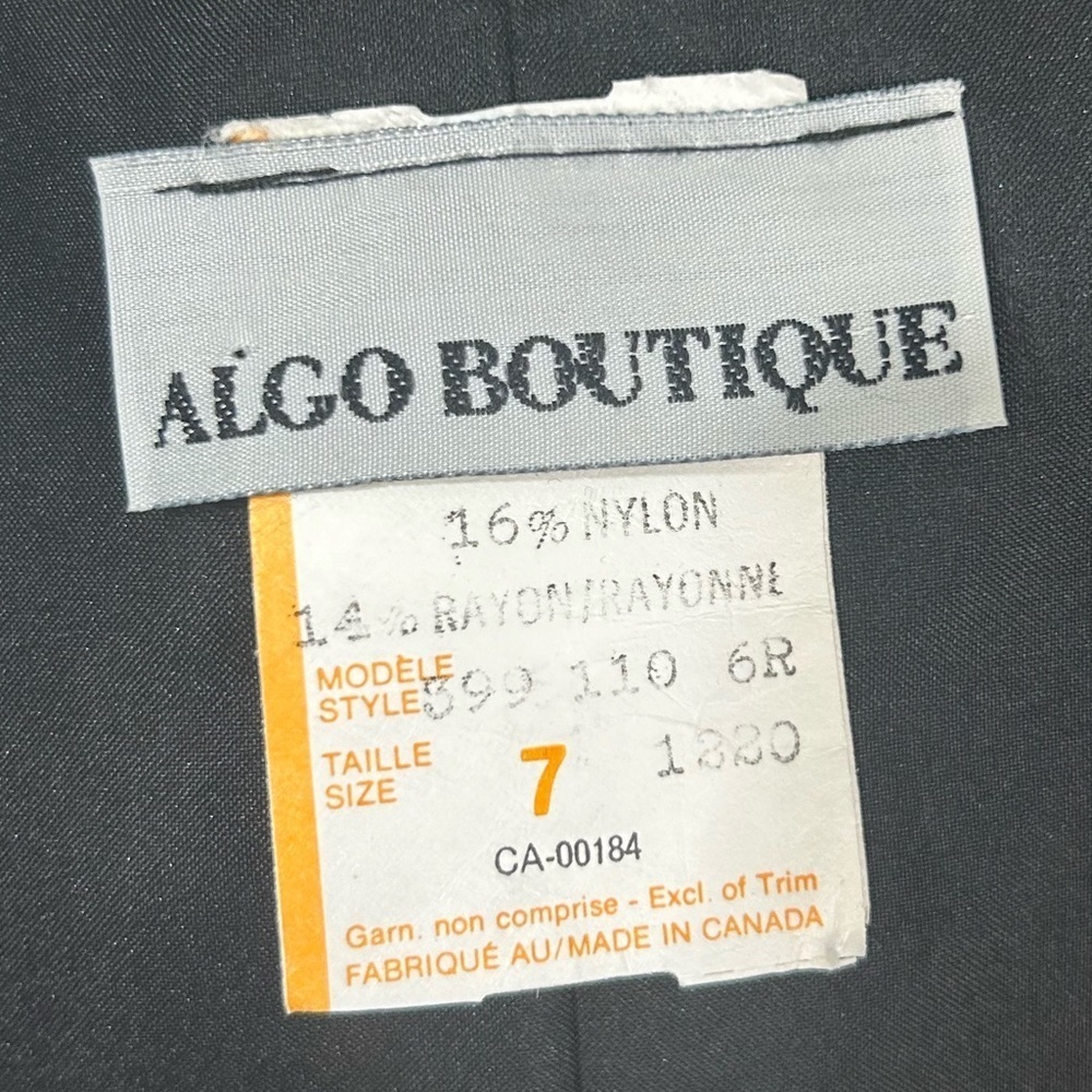 Vintage military inspired black velvet with gold trim accents and buttons - Picture 2 of 15